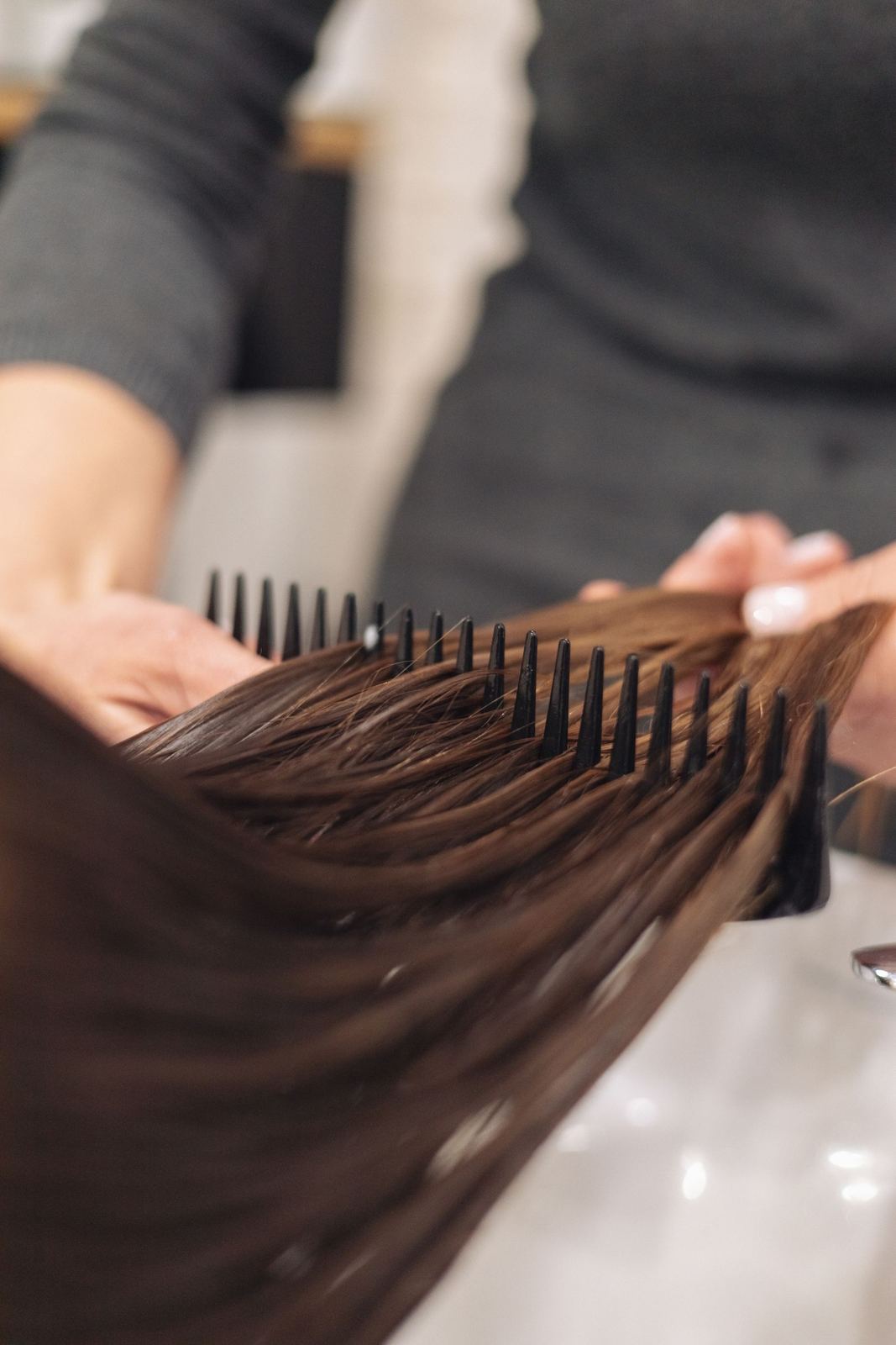 Combing through long extensions