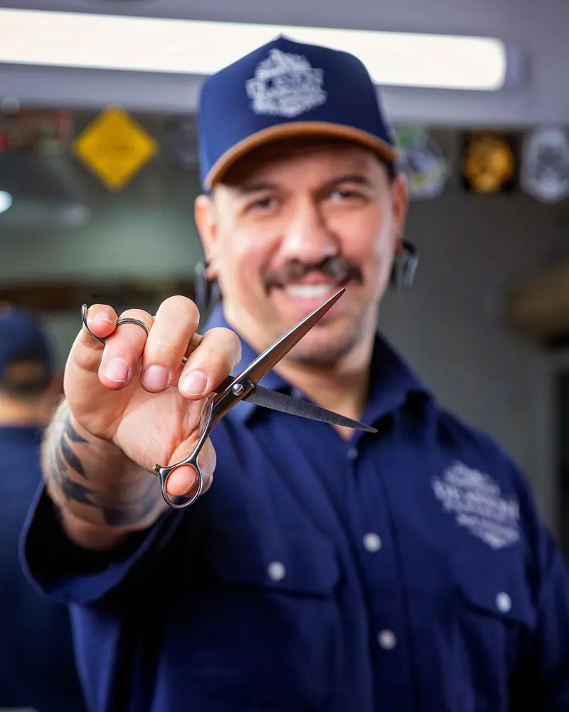 Luis Arroyo, Senior barber