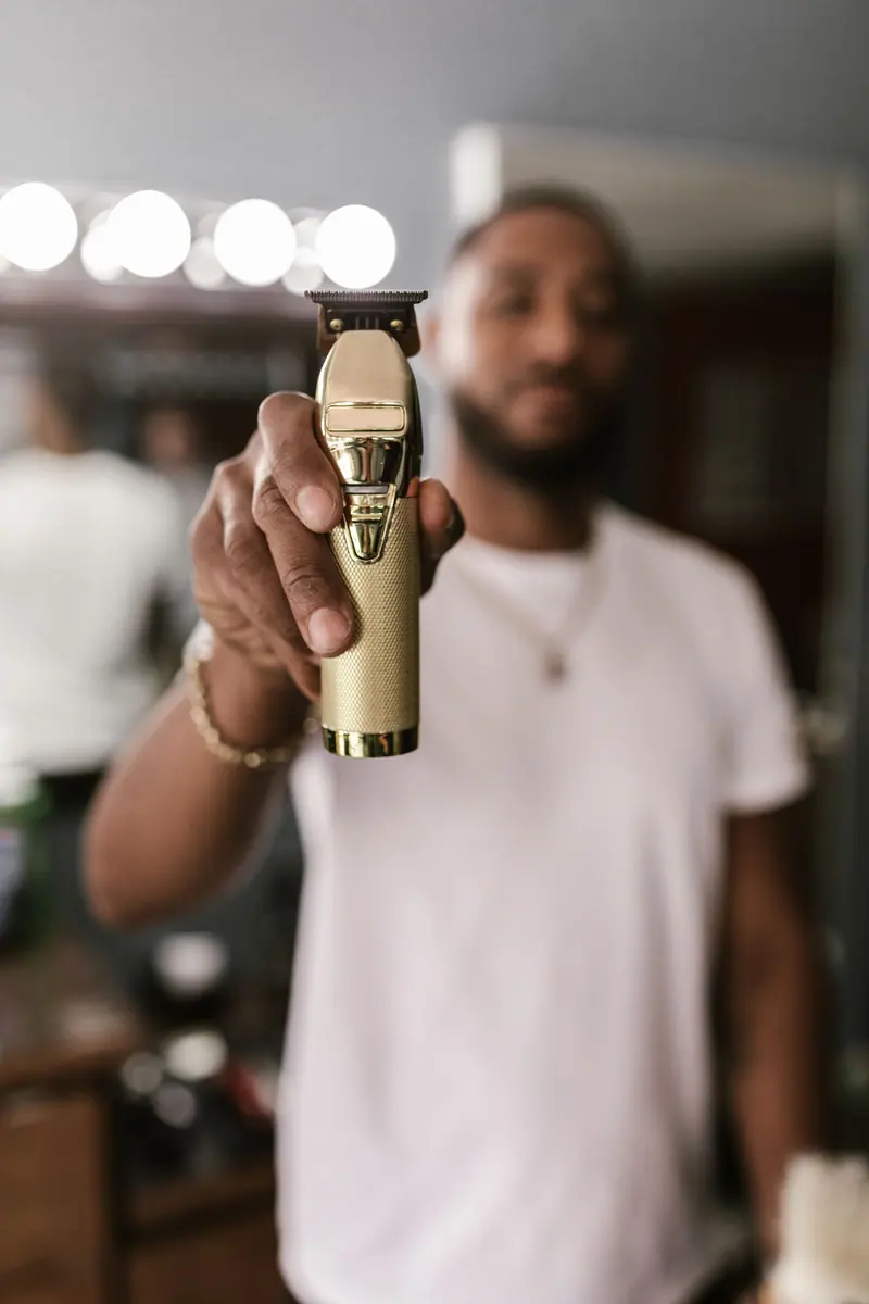 Andre Mitchell, Master Barber