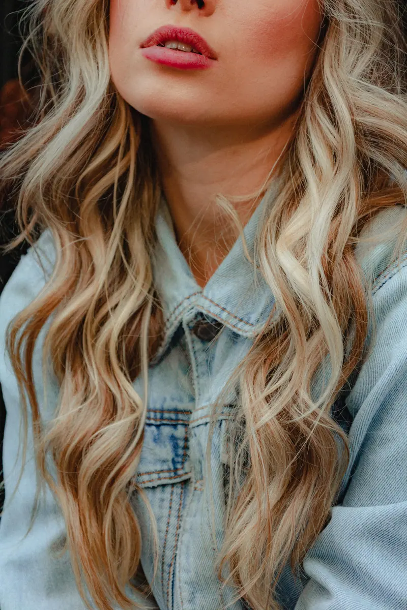 Long blonde beach waves