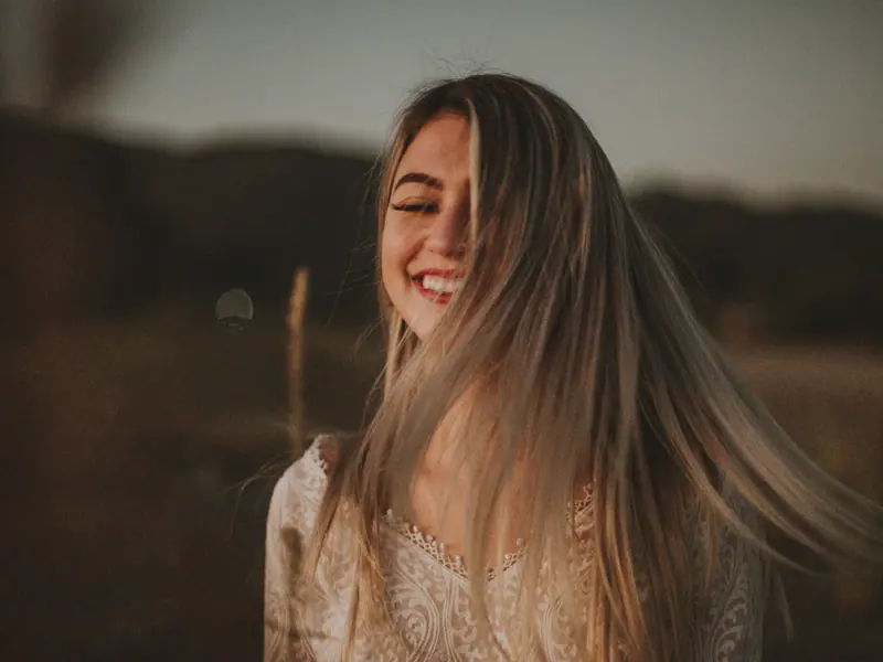 Long highlighted lengths, smiling