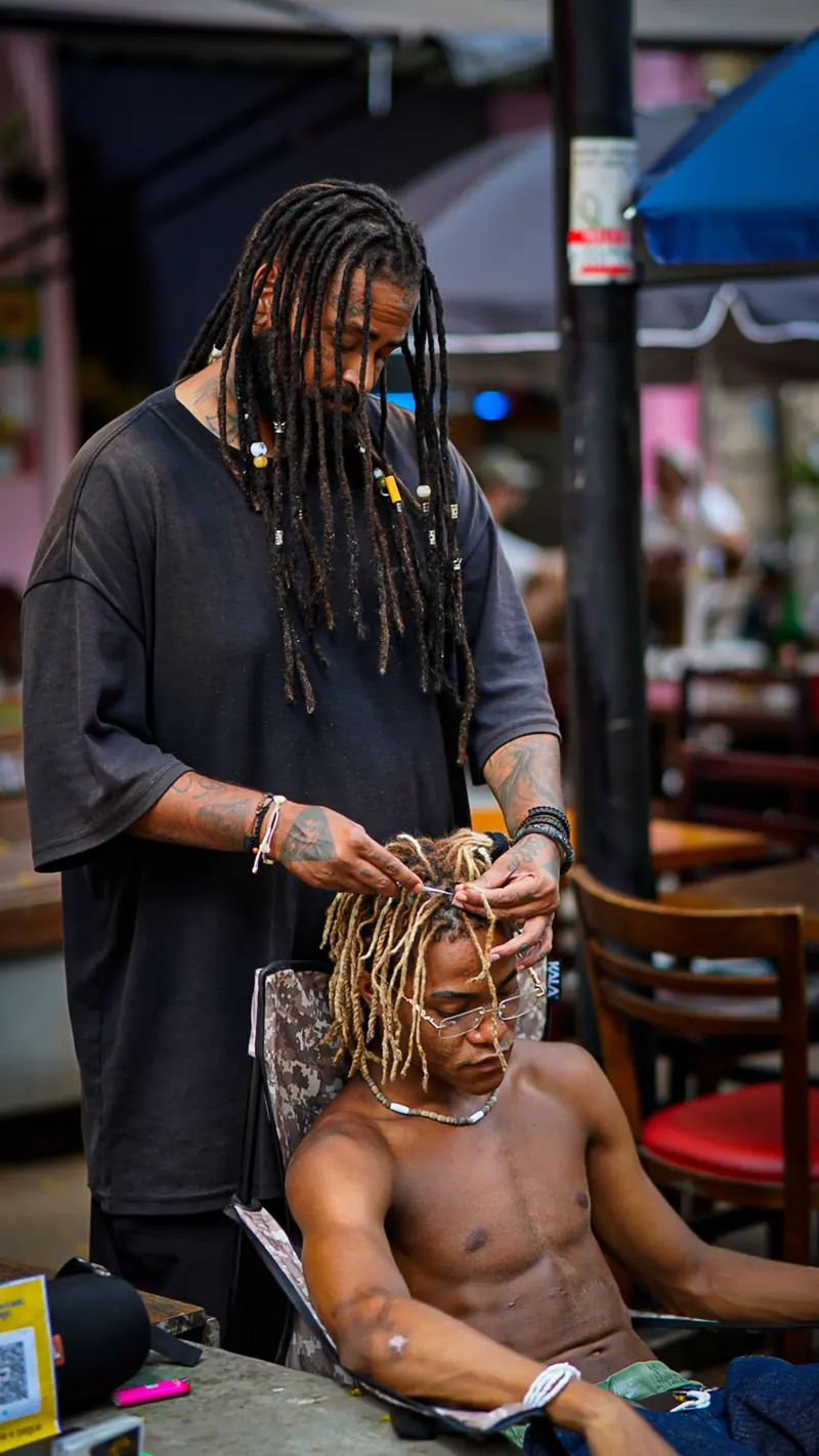 Kofi Asante, Loctician