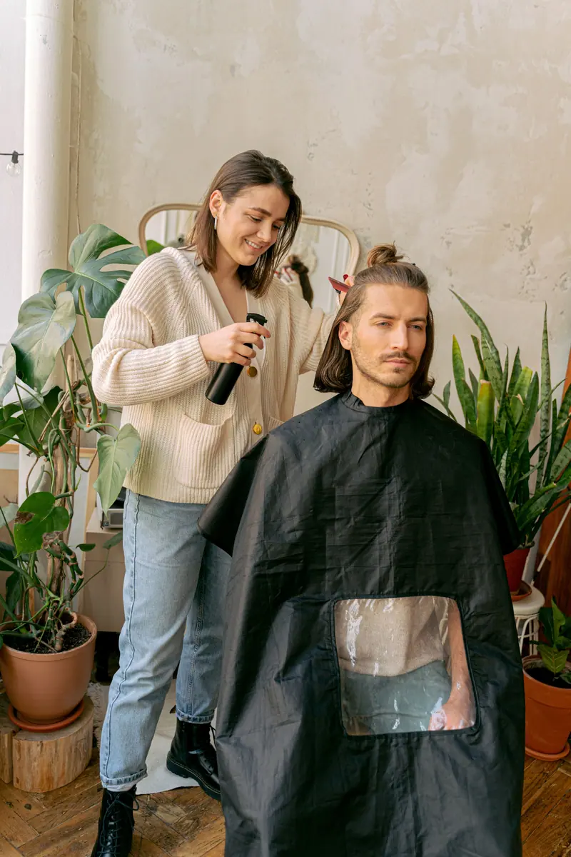 Hazel Whitcombe, Wave & curl specialist