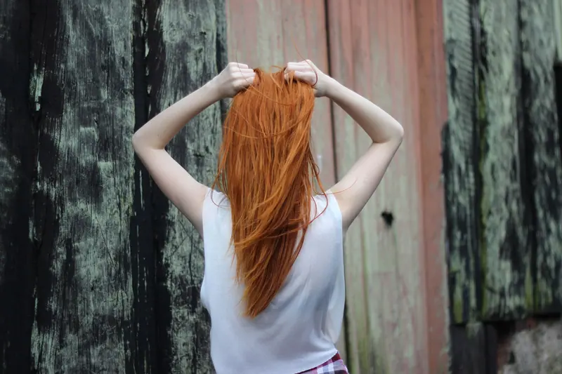 Long copper hair from behind